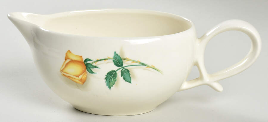 CAN23 Gravy Boat by Canonsburg-1