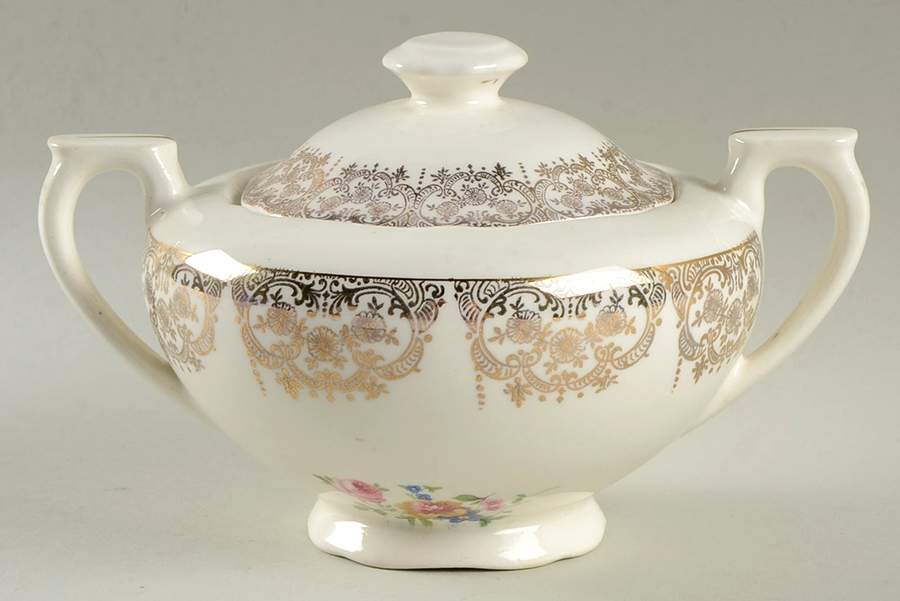 CAN25 Sugar Bowl & Lid by Canonsburg-1