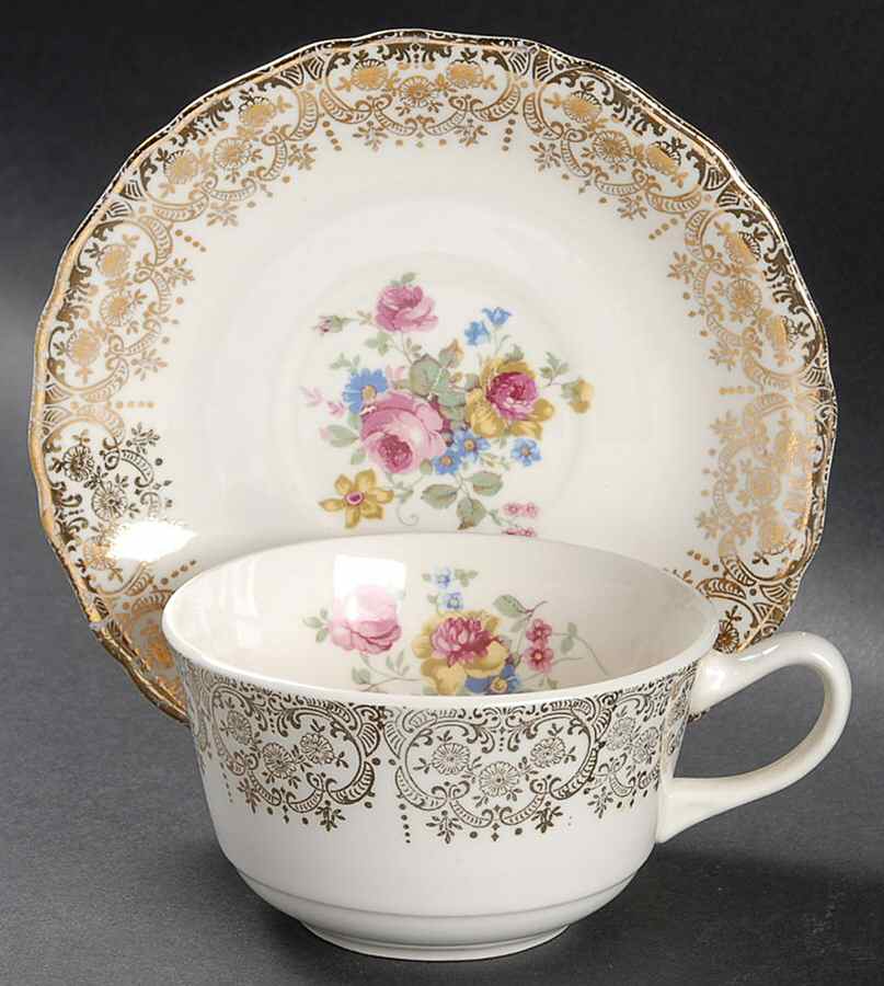 CAN25 Flat Cup & Saucer Set by Canonsburg-1