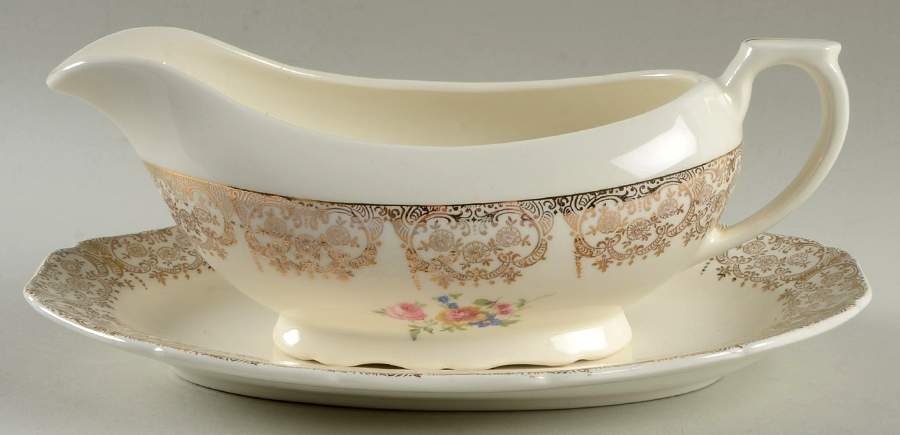 CAN25 Gravy Boat & Underplate/Relish by Canonsburg-1