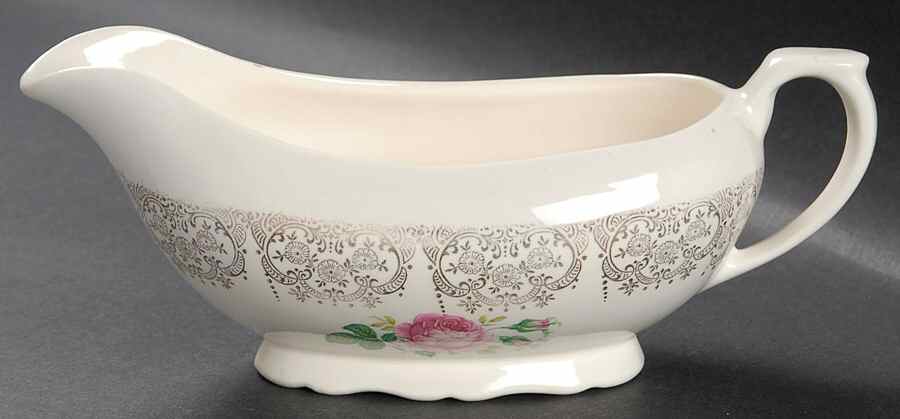 CAN52 Gravy Boat by Canonsburg-1