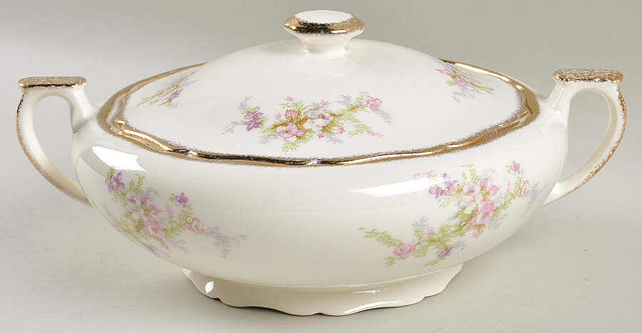 Heather Round Covered Vegetable by Canonsburg-1