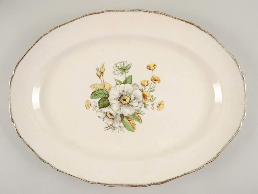 Linda 15" Oval Serving Platter by Canonsburg-1