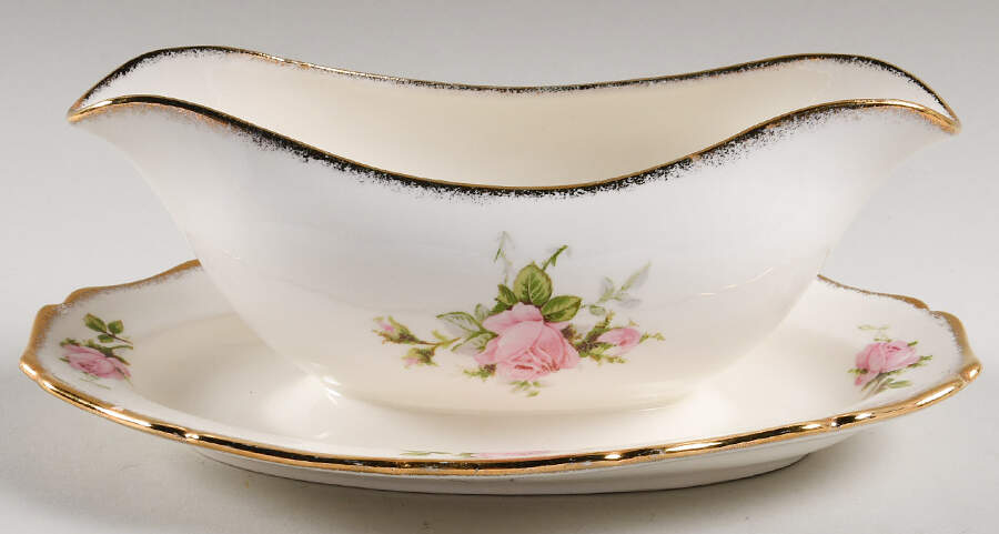 Modern Priscilla Gravy Boat with Attached Underplate by Canonsburg-1