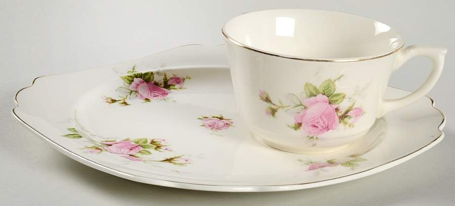 Moss Rose (Solid Gold Trim) Snack Plate & Cup Set by Canonsburg-1