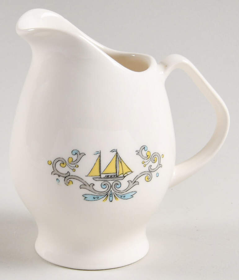 Voyager (Stanhome) Creamer by Canonsburg-1