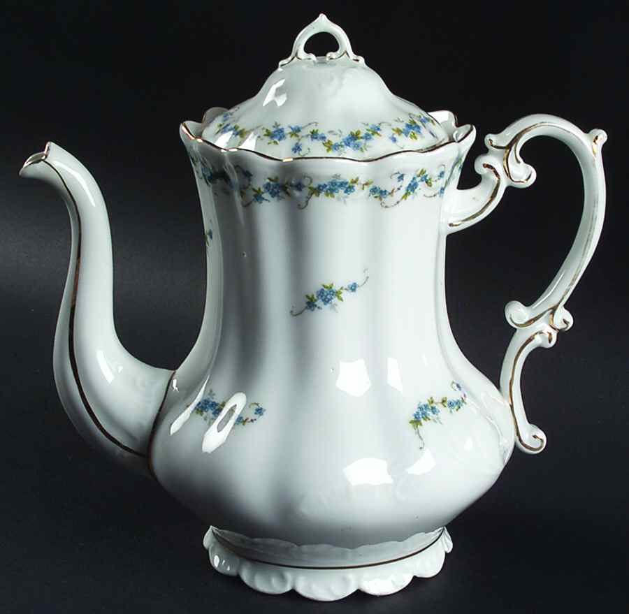 3248 (Scalloped) Coffee Pot & Lid by Carlsbad-1
