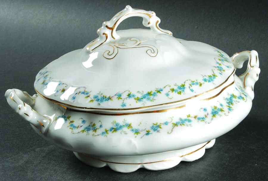 3248 (Scalloped) Mini Round Covered Vegetable by Carlsbad-1
