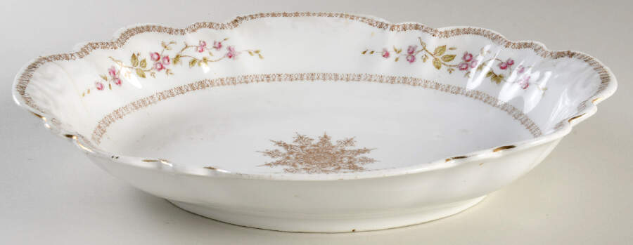 CAR24 12" Oval Vegetable Bowl by Carlsbad-1