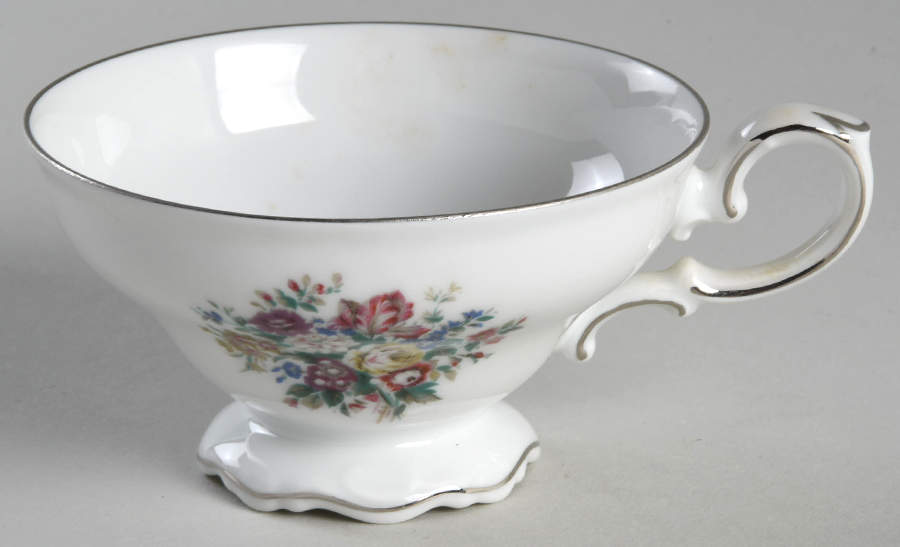Bouquet Footed Cup by Crown Bavaria-1