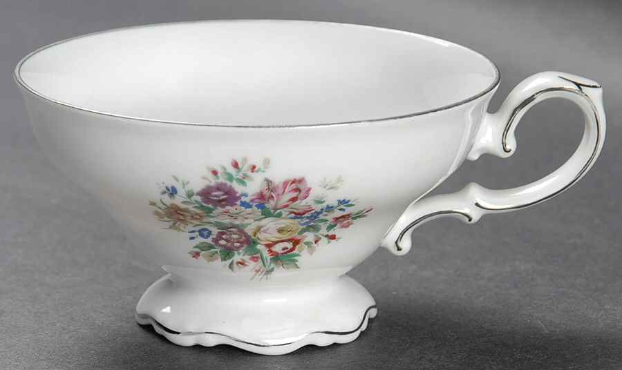 Bouquet Footed Cup by Crown Bavaria-1