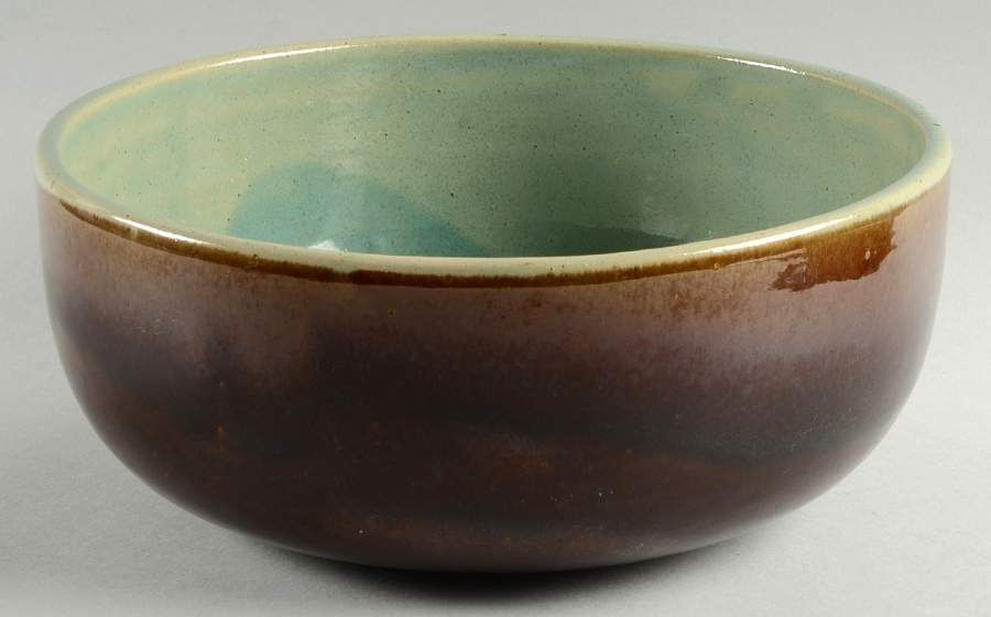 Country Fare (Ribbed Back, Unglazed Ring) 11" Large Salad Serving Bowl by Carbone-1