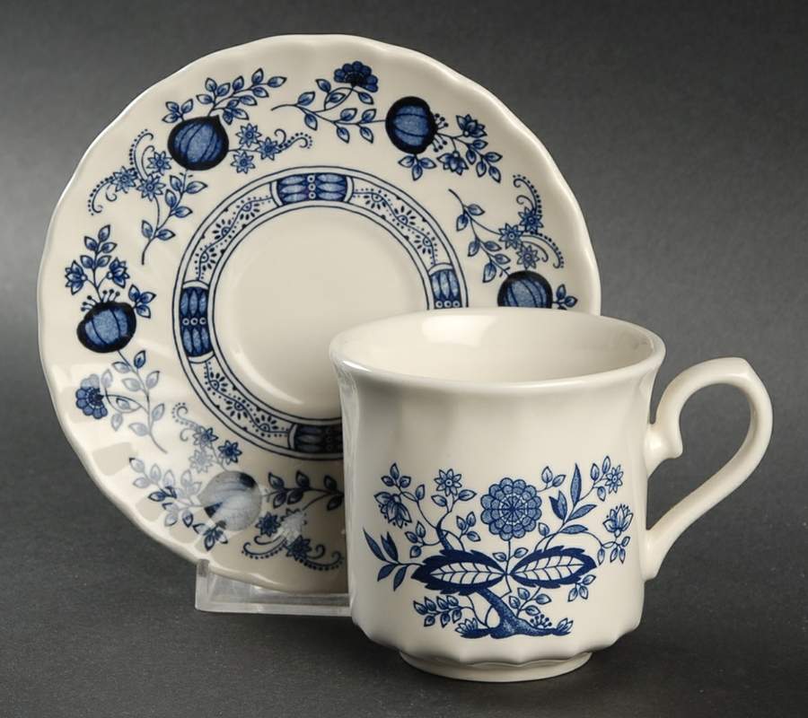 CCA2 Flat Cup & Saucer Set by Crown Clarence-1