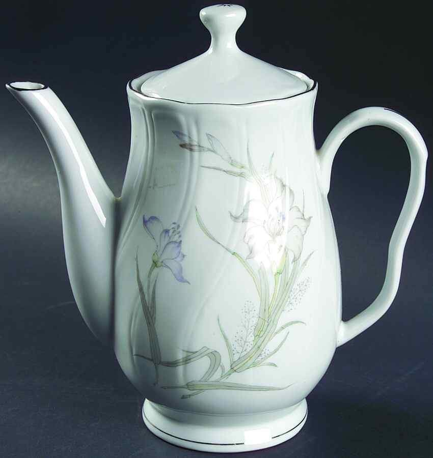 CCC8 Coffee Pot & Lid by Cac Ceramic-1