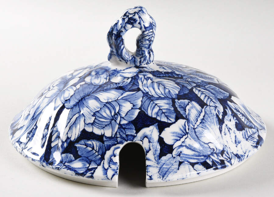 Bermuda Blue Lid for Tureen by Churchill-1