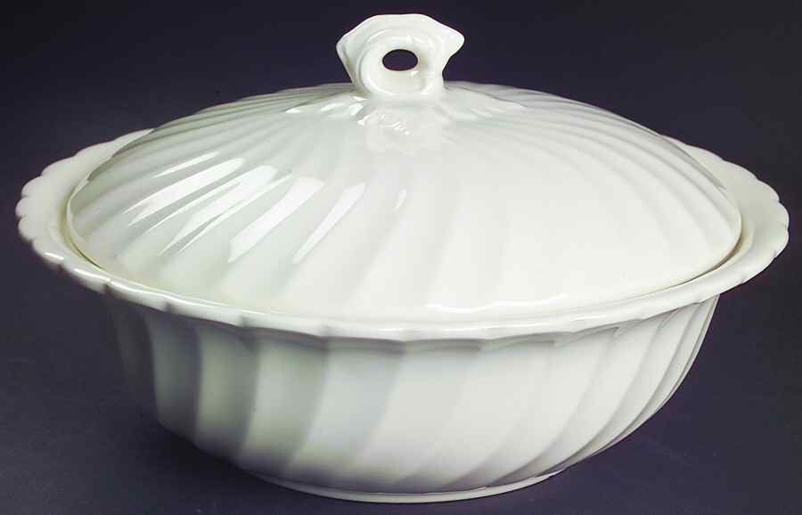 Chelsea White (England) Round Covered Vegetable by Churchill-1