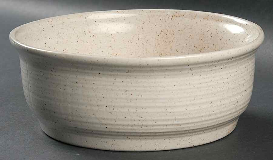 Homespun 1.5 Quart Round Casserole No Lid by Churchill-1