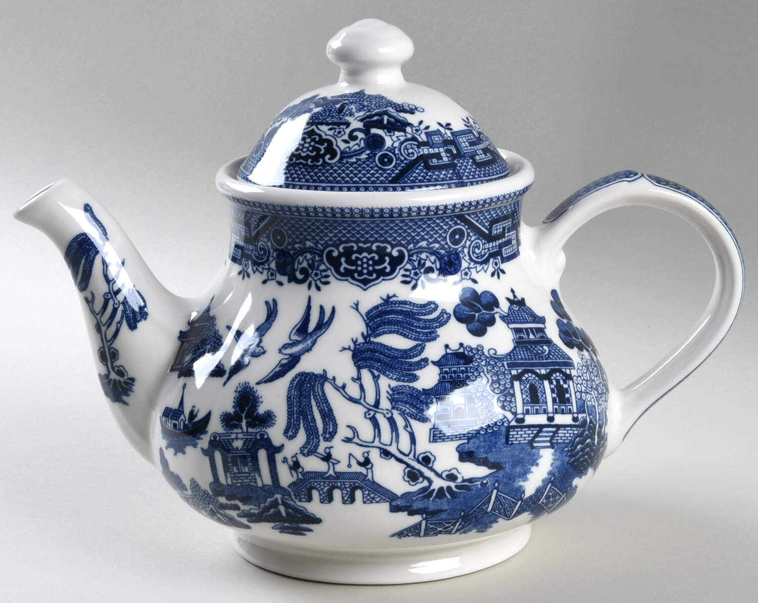 Willow Blue (Georgian Shape) Teapot & Lid by Churchill-1