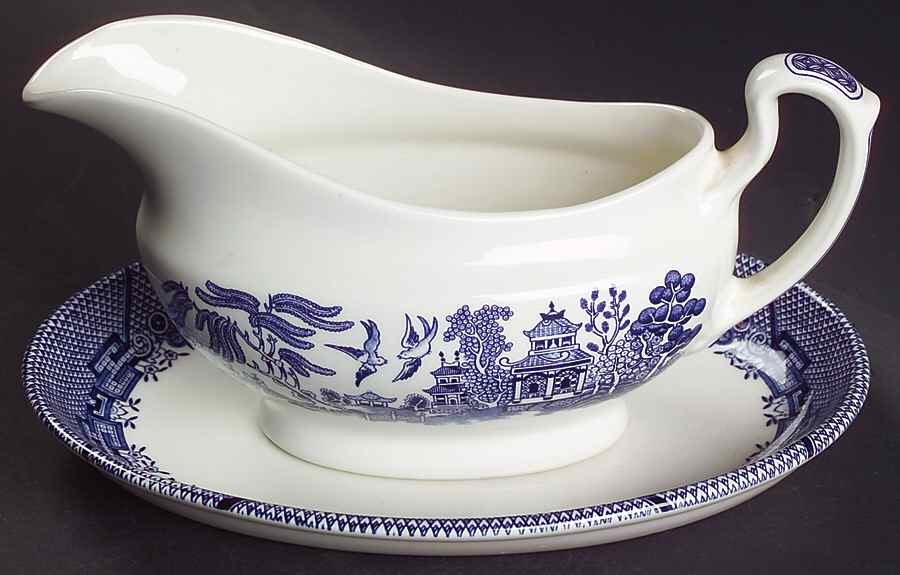 Willow Blue (Georgian Shape) Gravy Boat & Underplate/Relish by Churchill-1