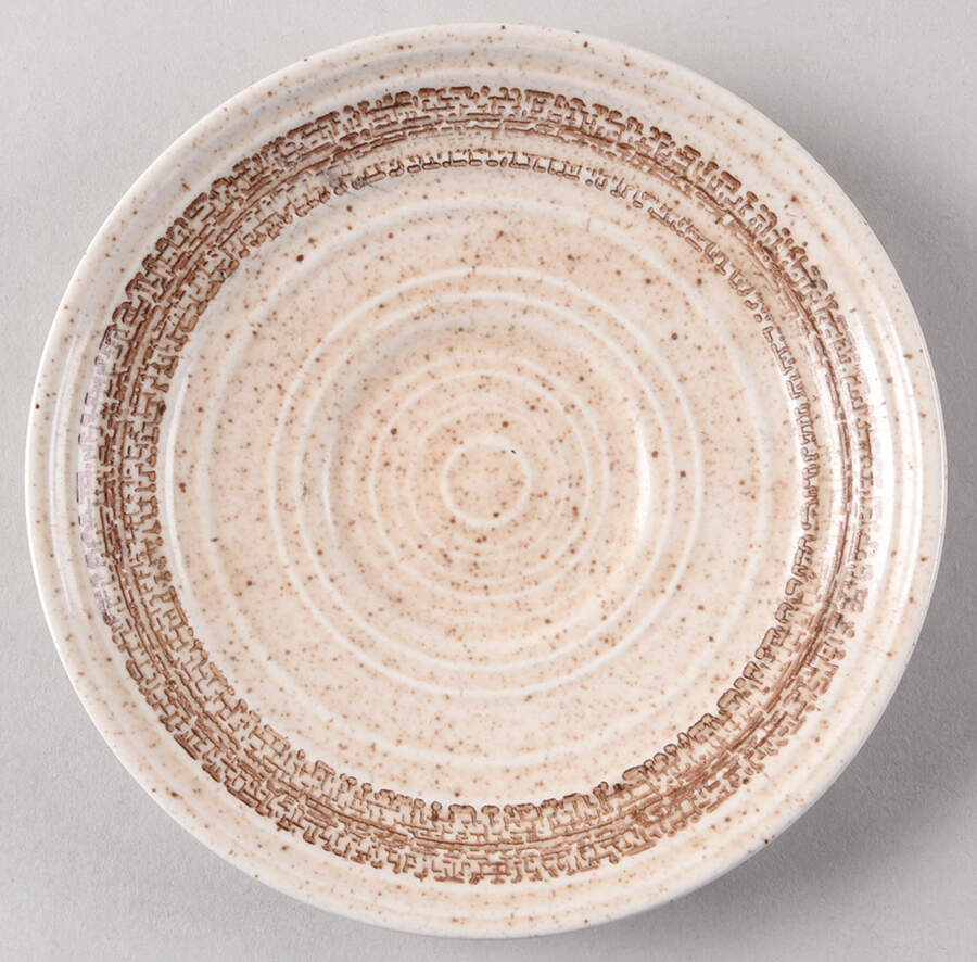 Wild Strawberry Saucer by Churchill-1