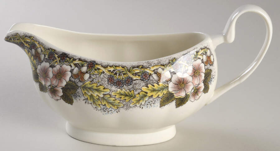Wildlife Series Gravy Boat by Churchill-1