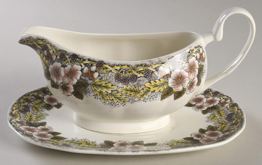 Wildlife Series Gravy Boat & Underplate by Churchill-1