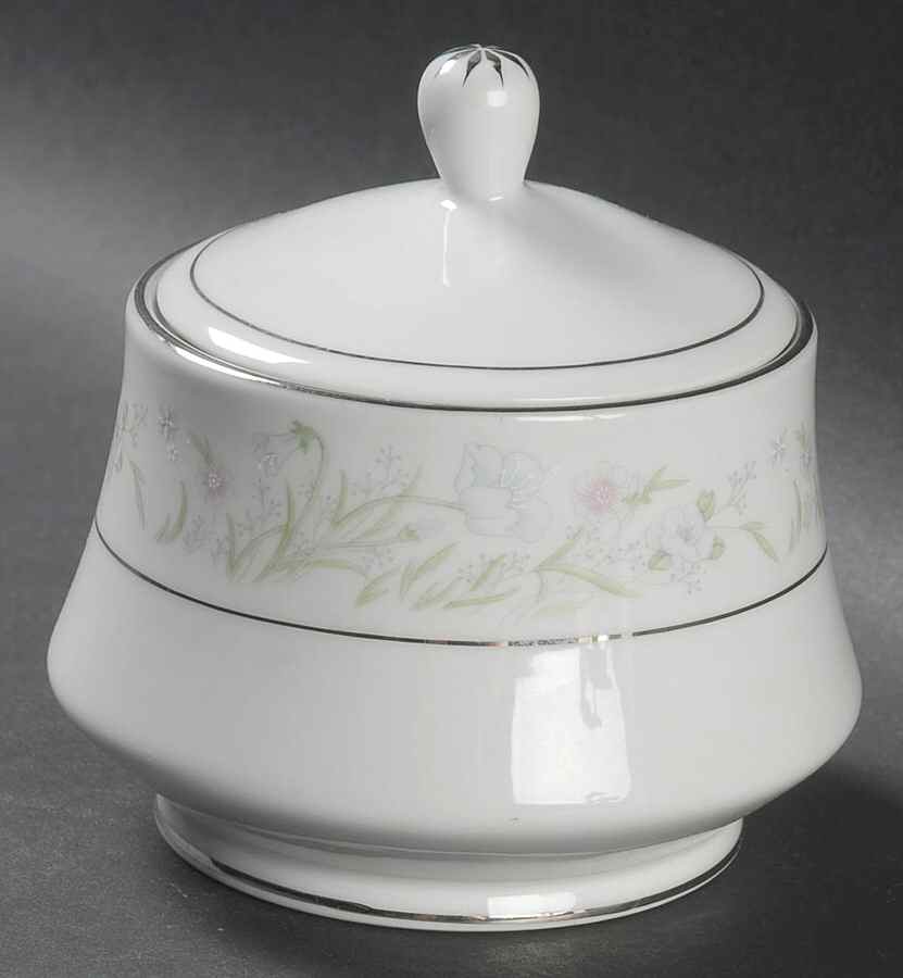 CCN5 (CHINA) Sugar Bowl & Lid by Crescent (China)-1