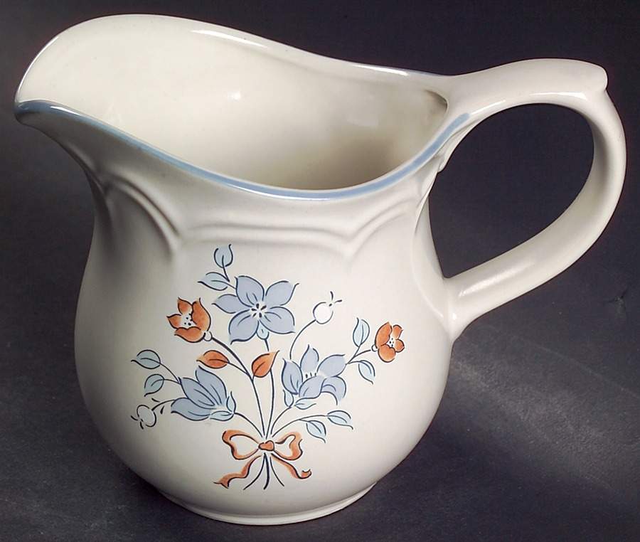 Bluet Creamer by Cordella-1