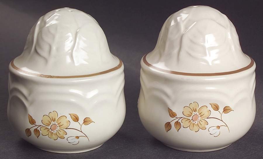 Burnet Salt & Pepper Set by Cordella-1