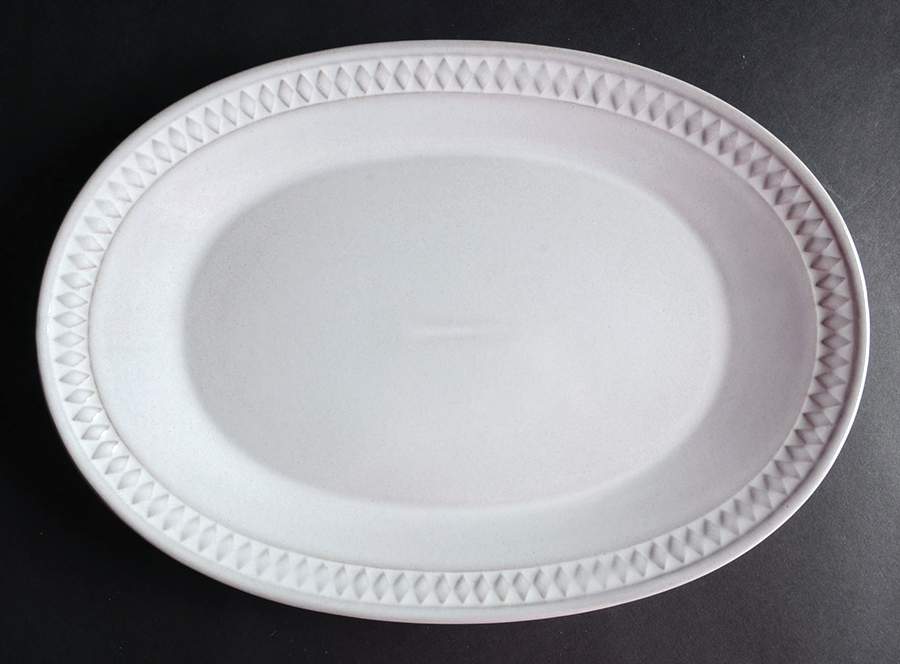 Argus 13" Oval Serving Platter by Ceramano-1
