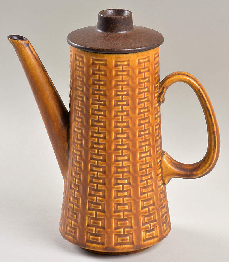 Epsilon Coffee Pot & Lid by Ceramano-1