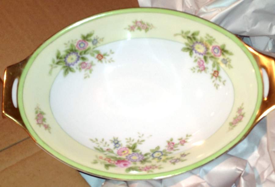 CEB32 11" Oval Vegetable Bowl by Celebrate-1
