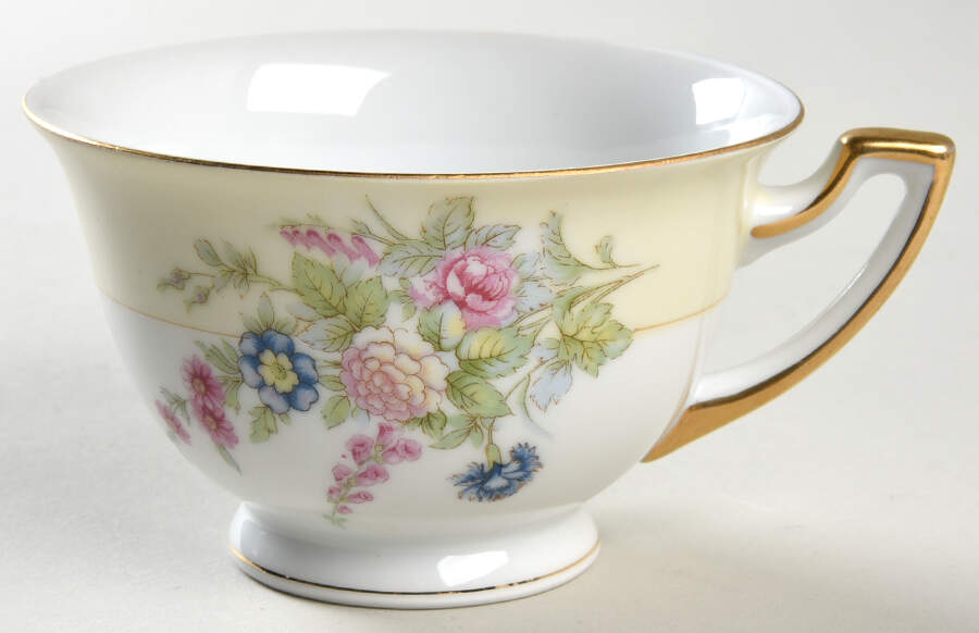 CEB4 Footed Cup by Celebrate-1