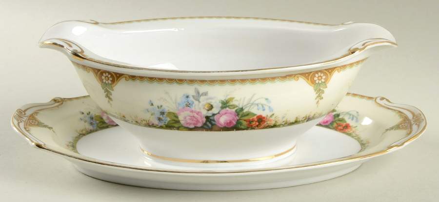 Vivienne Gravy Boat with Attached Underplate by Celebrate-1
