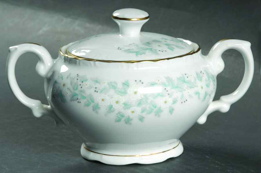 Olde Greenwich Sugar Bowl & Lid by Ceramic Guild-1