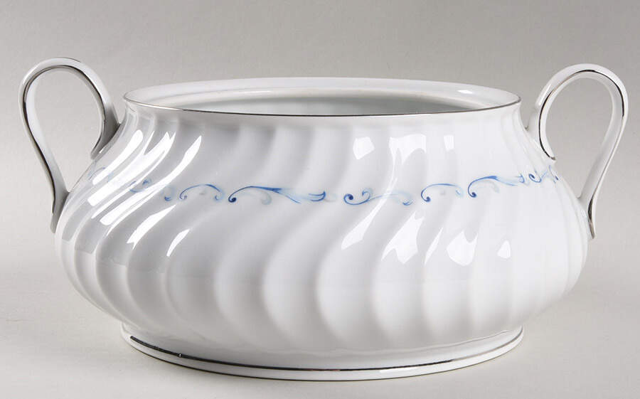 Evening Tide Round Vegetable No Lid by Celebrity-1