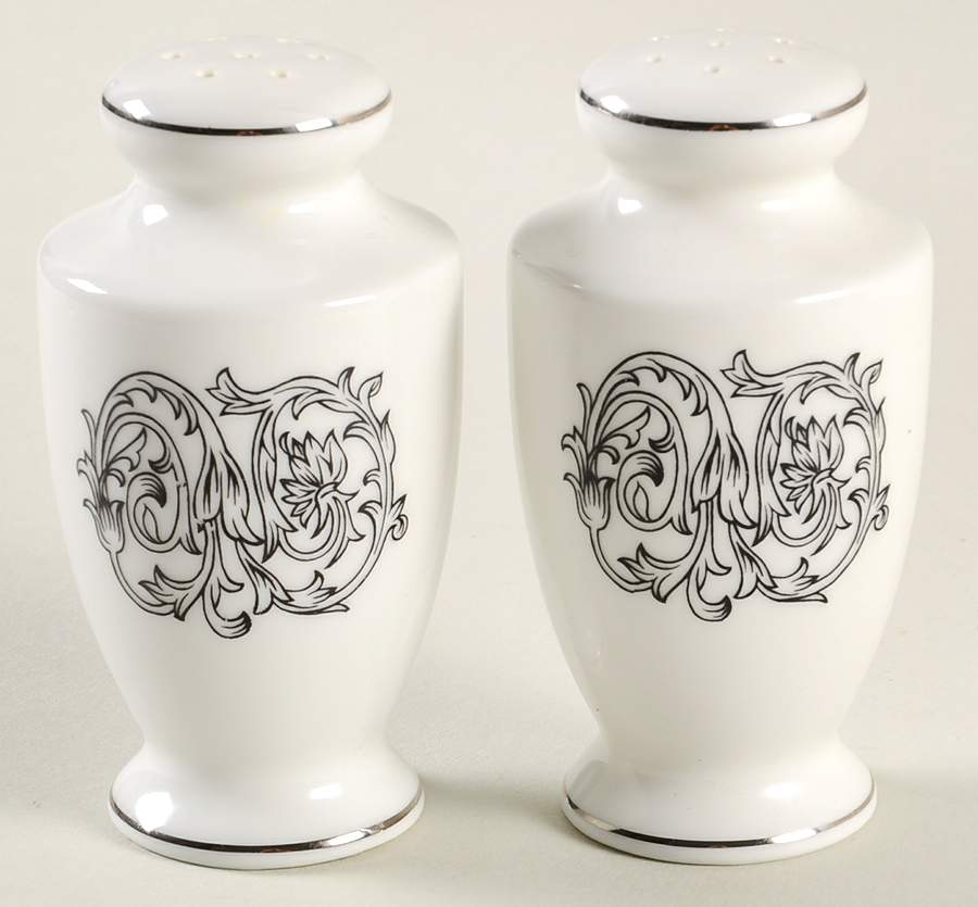 Matador Salt & Pepper Set by Celebrity-1