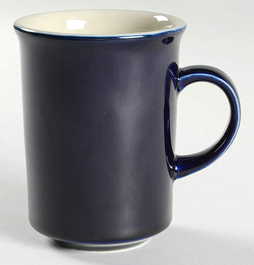 Medallion Mug by Celebrity-1