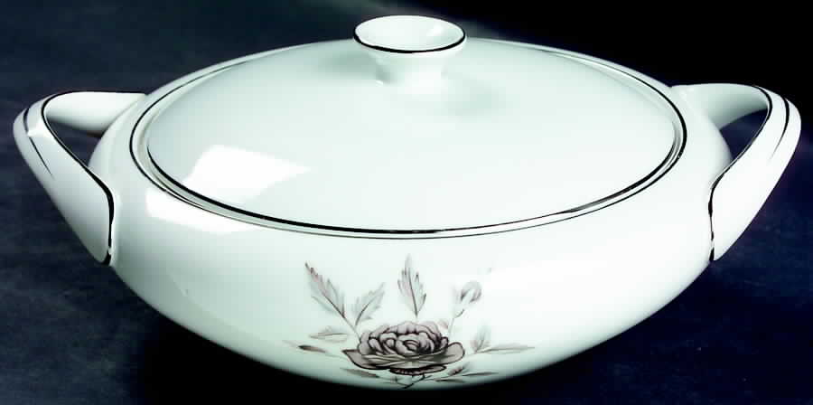 Nocturne Round Covered Vegetable by Celebrity-1