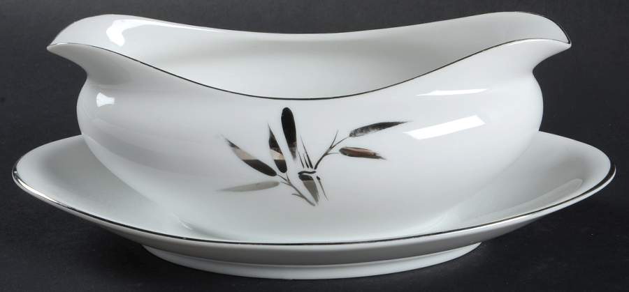 Tropicana Gravy Boat with Attached Underplate by Celebrity-1