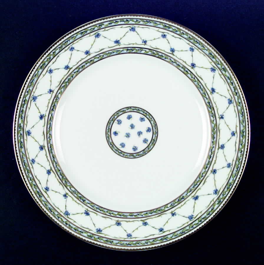 Allee Royale Dinner Plate by Ceralene-1