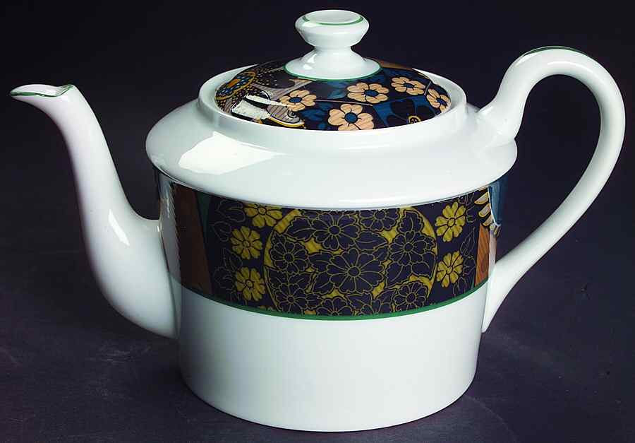 Aubusson Teapot & Lid by Ceralene-1