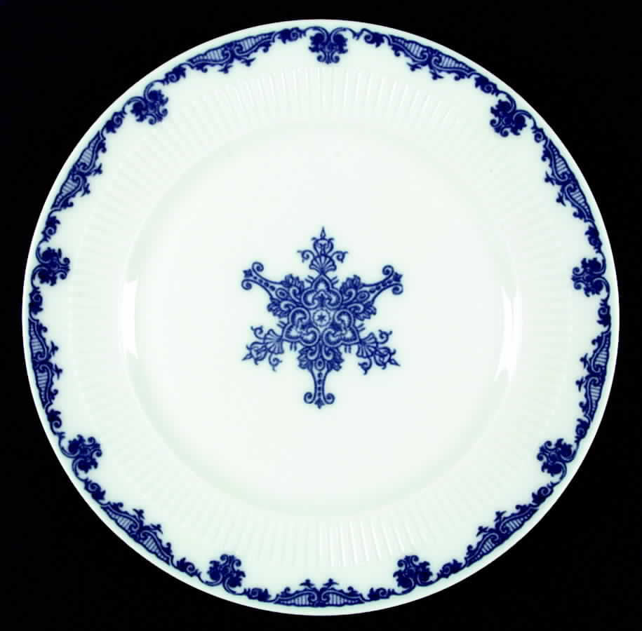 CER13 Dinner Plate by Ceralene-1