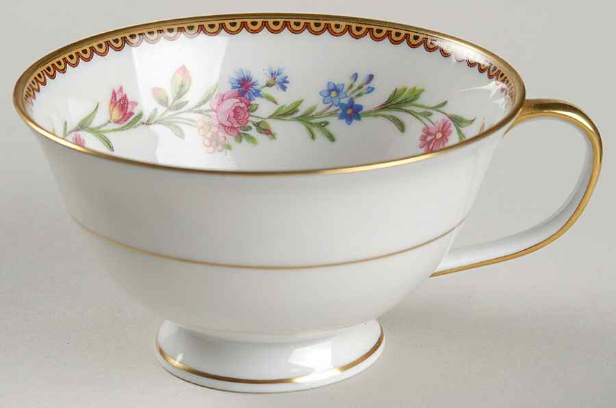 Country Flowers Footed Cup by Ceralene-1