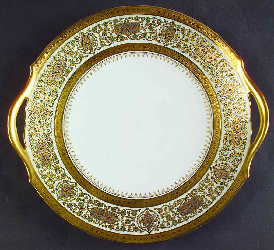 Cyrus Handled Cake Plate by Ceralene-1
