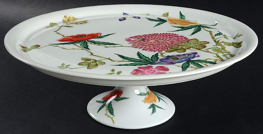 Dioraflor 12" Diameter Pedestal Cake Stand by Ceralene-1