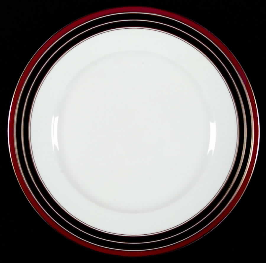 Diplomat 3 Dinner Plate by Ceralene-1