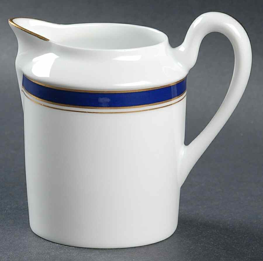 Diplomat Blue Creamer by Ceralene-1