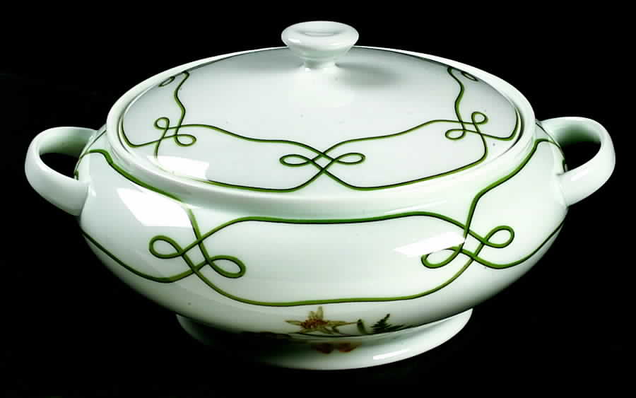 Edelweiss Round Covered Vegetable by Ceralene-1