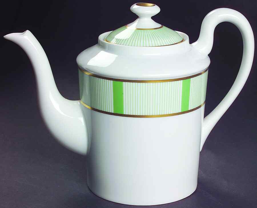 Emeraud Coffee Pot & Lid by Ceralene-1
